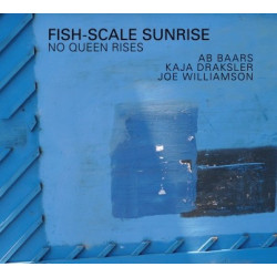 NO QUEEN RISES