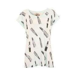 LIPSTICK PRINT WOMENS   TEE...