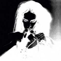 DIAMANDA GALAS