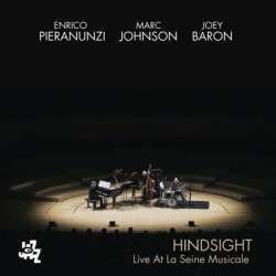 HINDSIGHT, LIVE AT LA SEINE...