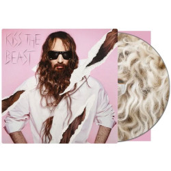 KISS THE BEAST
